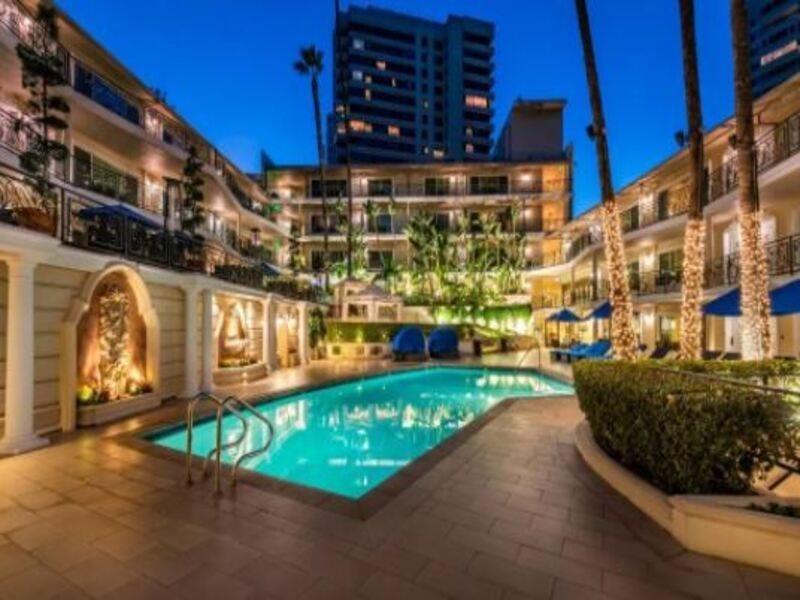Hotel Beverly Hills Plaza & Los Angeles